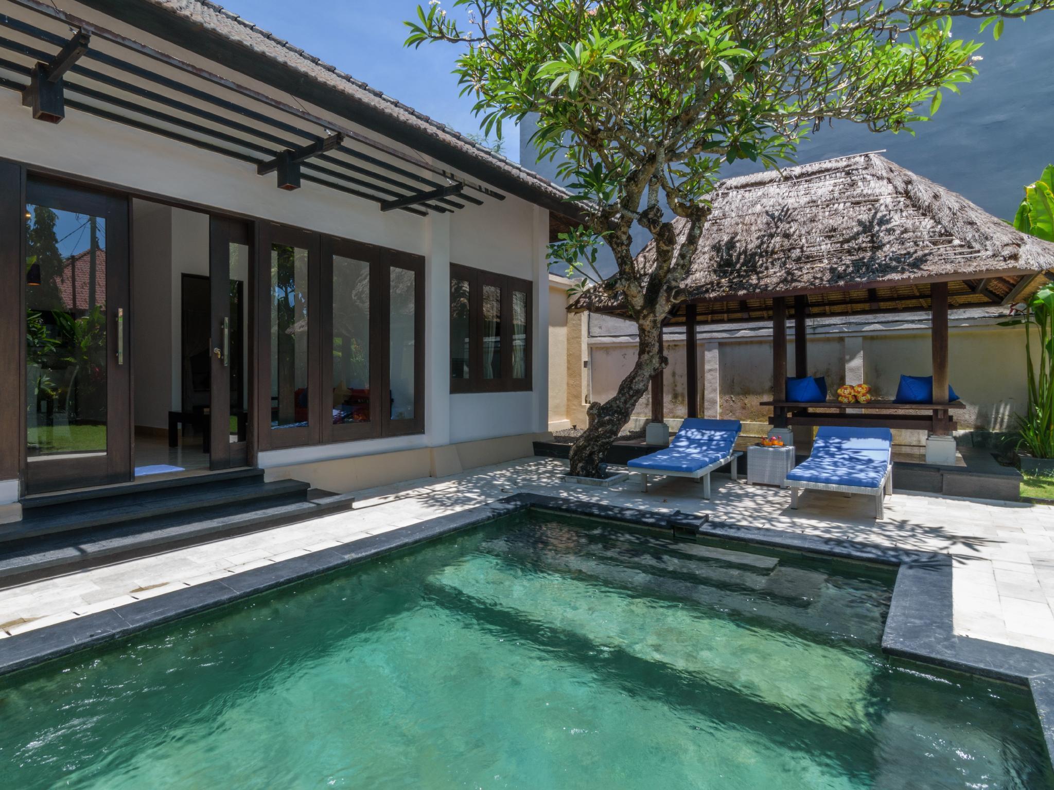 The Tukad Villa Seminyak Exterior foto